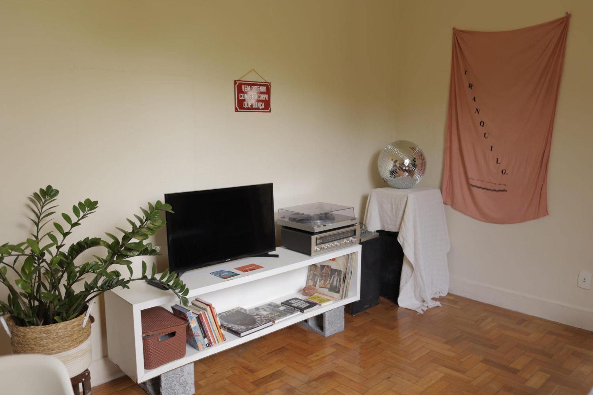 Quarto Casal Com Varanda Casa Caramel Belo Horizonte Exterior foto